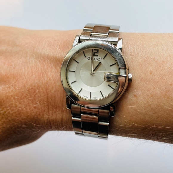 Gucci G Face Watch - Picture 2 of 5